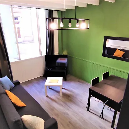 Apartment La Bourboule, 2 Pieces, 4 Personnes - Fr-1-667-36 *
